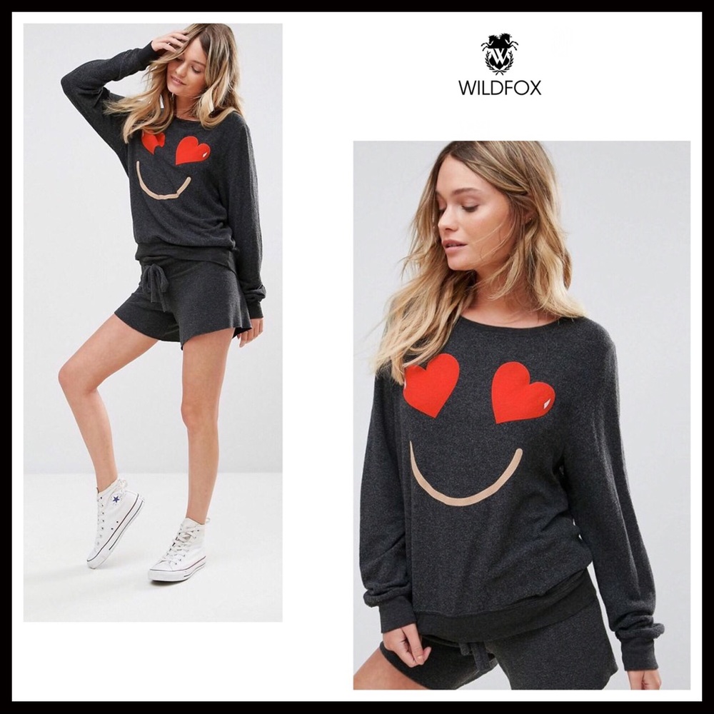WILDFOX HEART EMOJI BLACK PULLOVER A2C - Picture 8 of 8